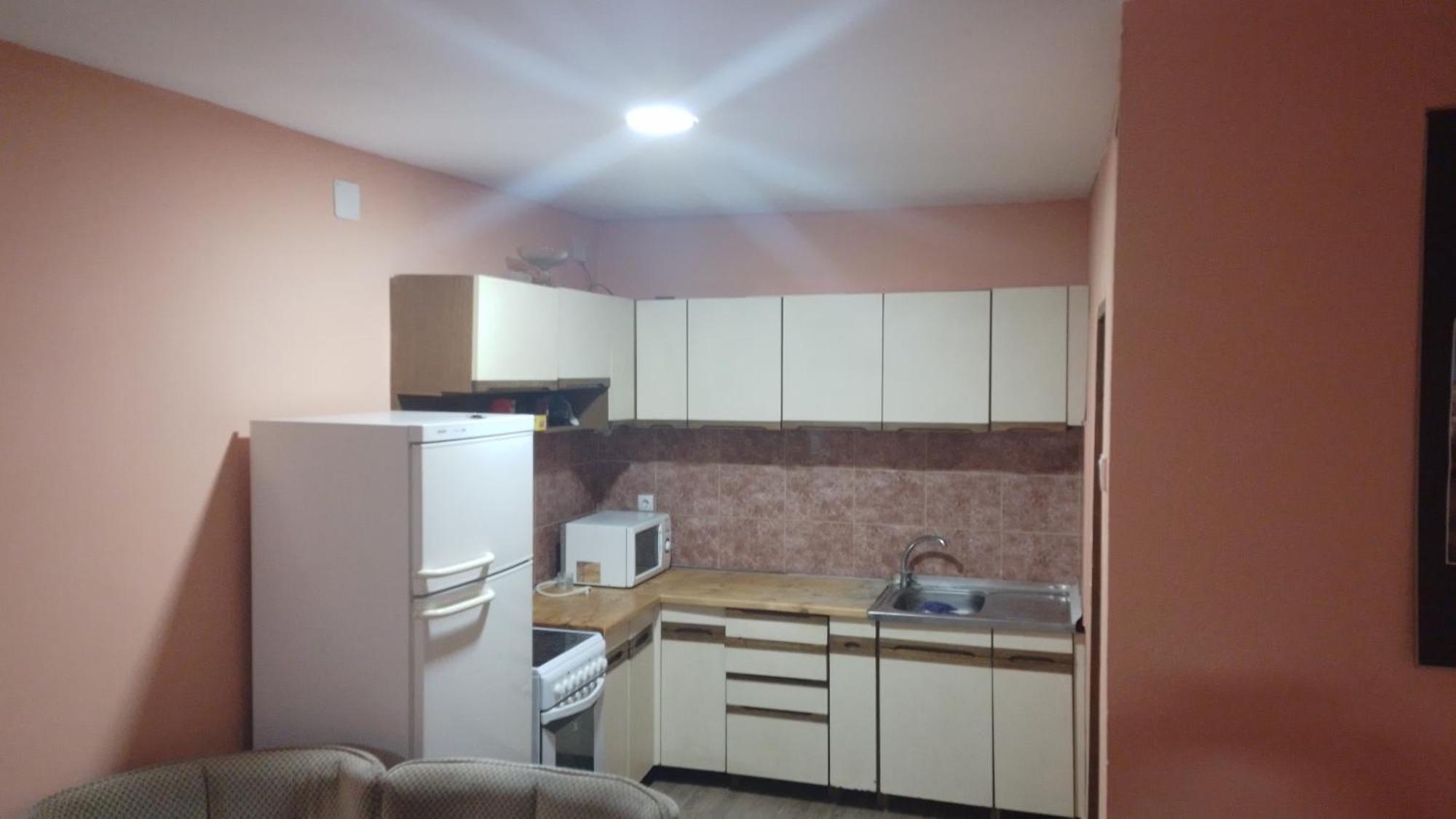 Red Apartman Trebinje Esterno foto